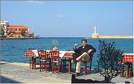 Hania: Harbour basin / Taverna on the south bank - Copyright (c) 2007 Ingo H. Dietrich
